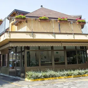 https://hotel-motel-ovest.it-lombardy.com